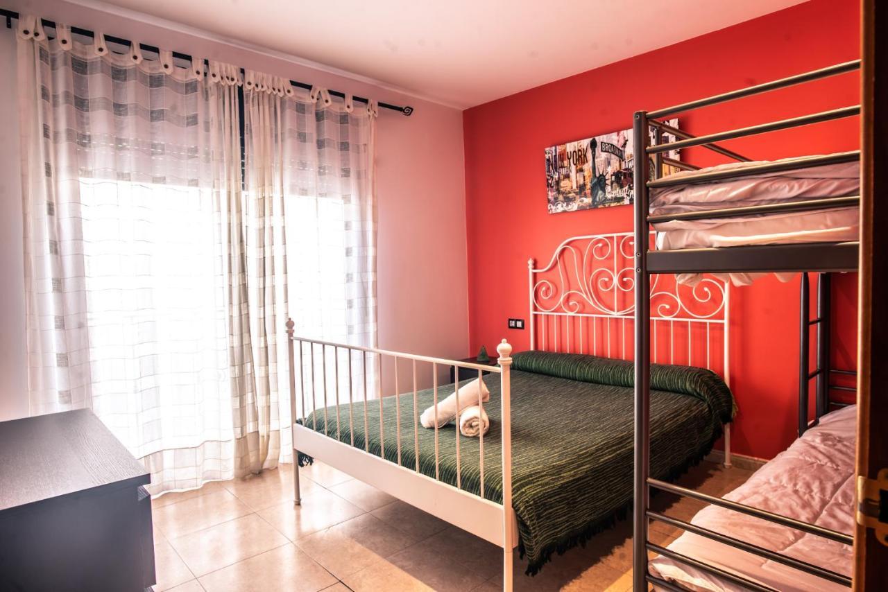 Apartaments Yaco Lloret de Mar Exterior foto